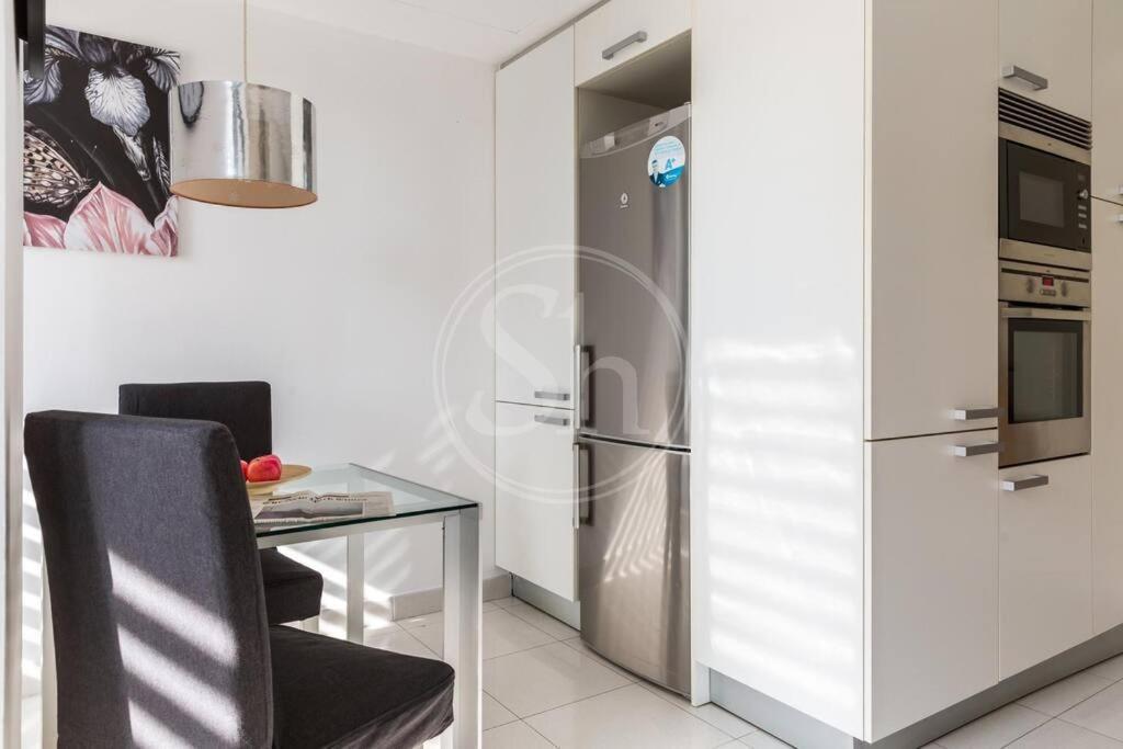 Beachfront With Terrace Apartamento Barcelona
